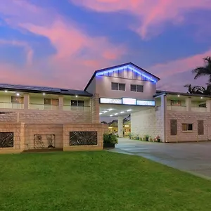 Western Gateway 4*, Caboolture Australia